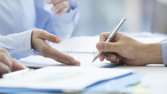 Signature contrat