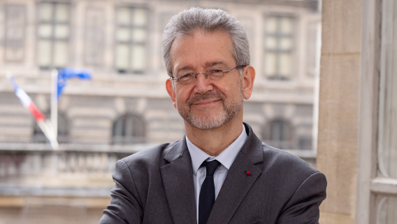 Portrait de Didier-Roland Tabuteau