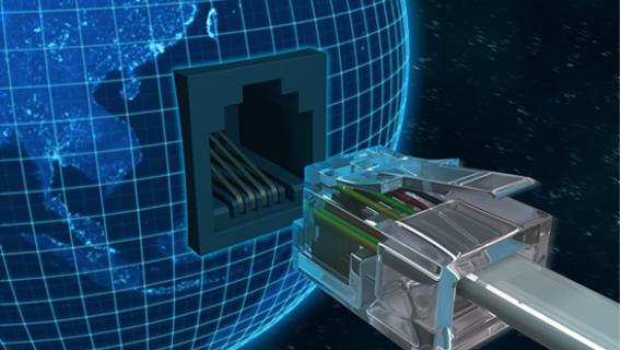 Une prise RJ45 (internet filaire)