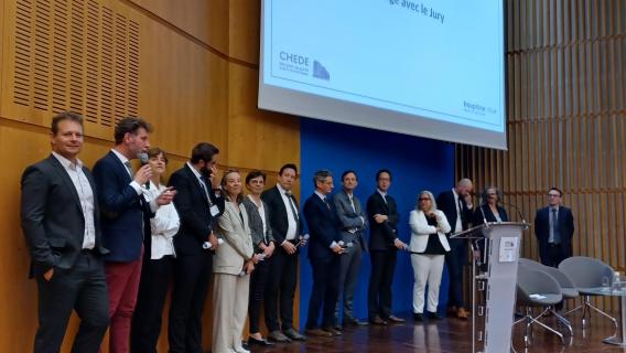 Ces jeudi 11 et vendredi 12 juin 2026 s’est tenu le séminaire de clôture du 23ᵉ Cycle des Hautes Études pour le Développement Économique (CHEDE), parachevant une expérience unique, au plus près des enjeux économiques contemporains, entre mobilisation de l’intelligence collective, rencontre avec des acteurs économiques et visites de terrain.