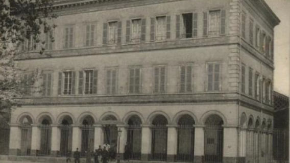 Carte postale représentant le bâtiment du 10 quai de la Rapée, sans date (collection privée)