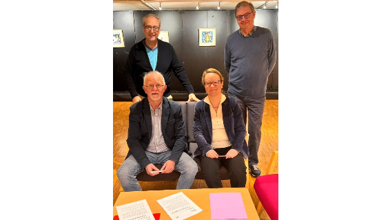Photographie de la séance de signature de la convention, le 11 décembre 2025